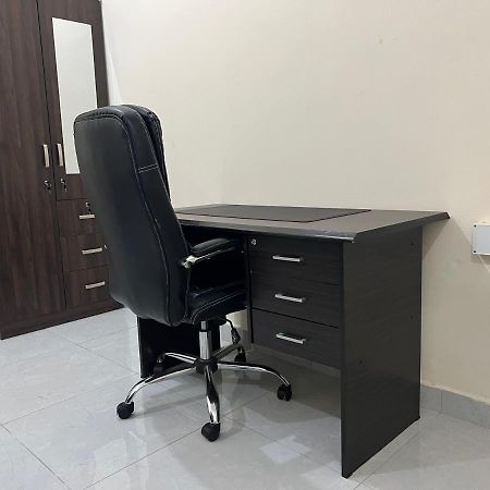 Cozy Private Studio Apartment Near Airport Abu Dhabi Exterior foto